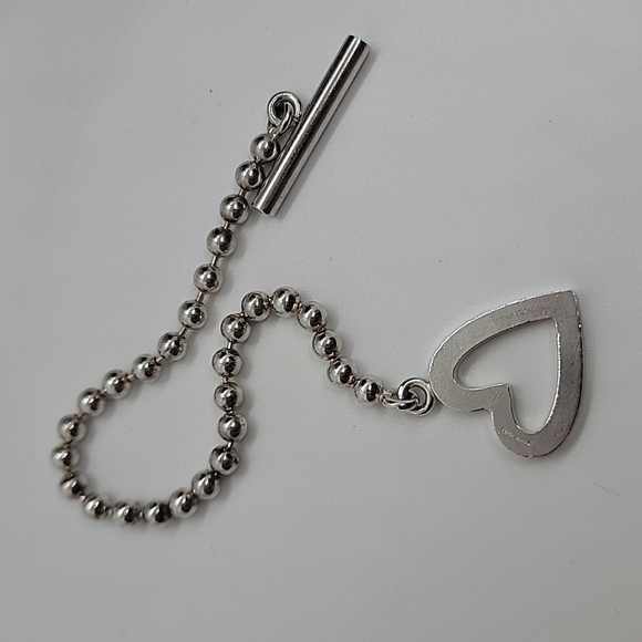 GUCCI OPEN HEART TOGGLE BRACELET - Picture 2 of 4